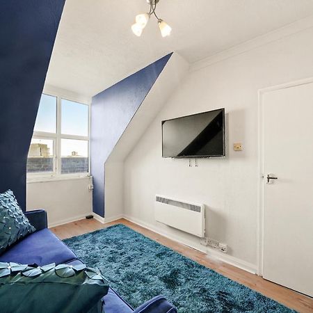 2 Bed Central Hub In Medway Leilighet Chatham  Eksteriør bilde