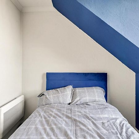 2 Bed Central Hub In Medway Leilighet Chatham  Eksteriør bilde