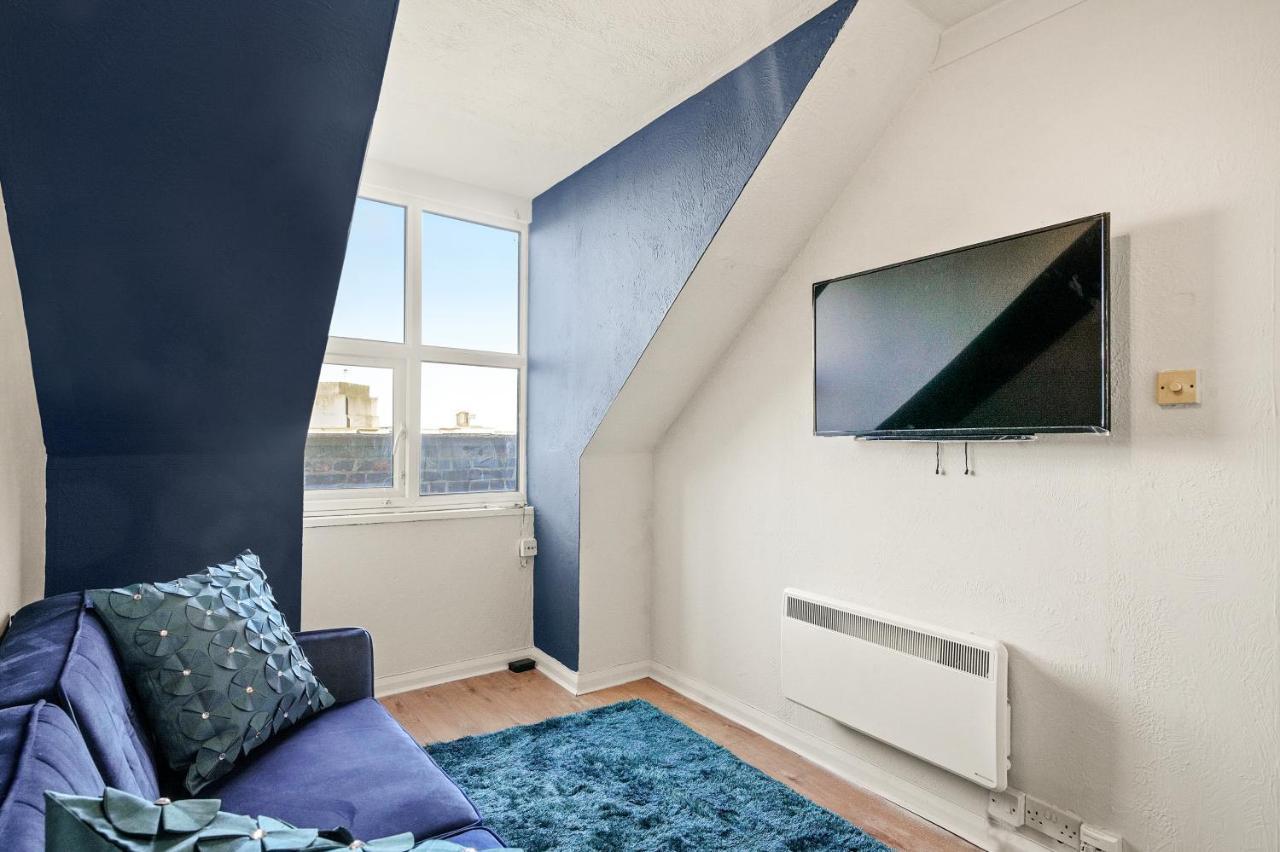 2 Bed Central Hub In Medway Leilighet Chatham  Eksteriør bilde