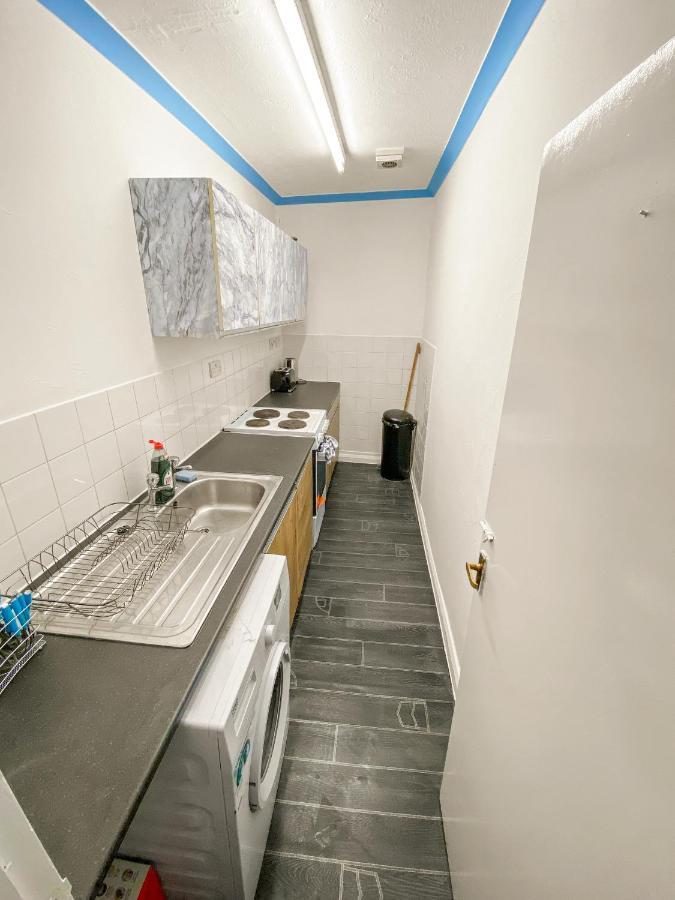 2 Bed Central Hub In Medway Leilighet Chatham  Eksteriør bilde