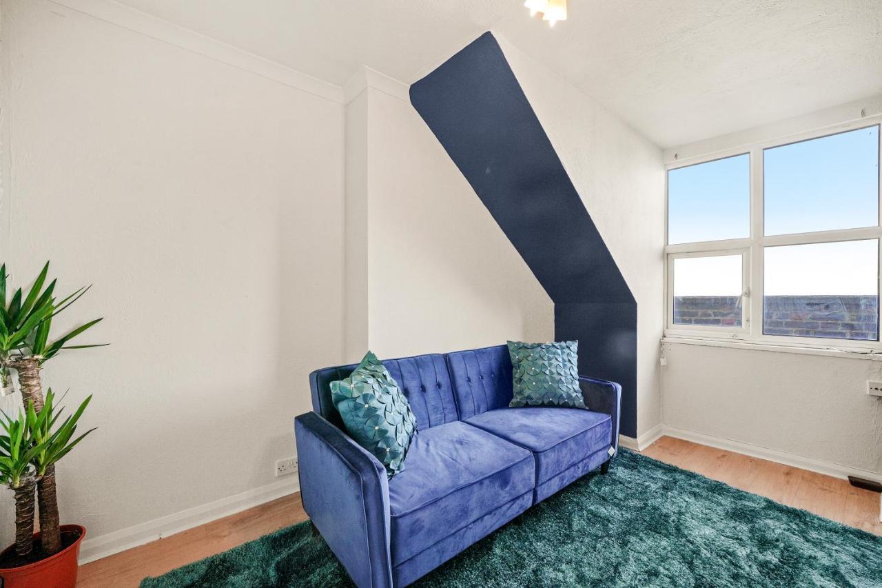 2 Bed Central Hub In Medway Leilighet Chatham  Eksteriør bilde