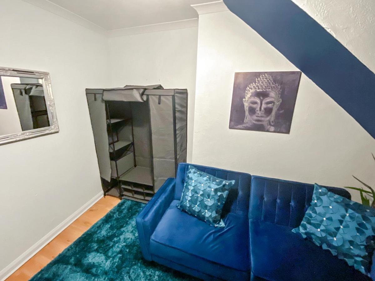 2 Bed Central Hub In Medway Leilighet Chatham  Eksteriør bilde